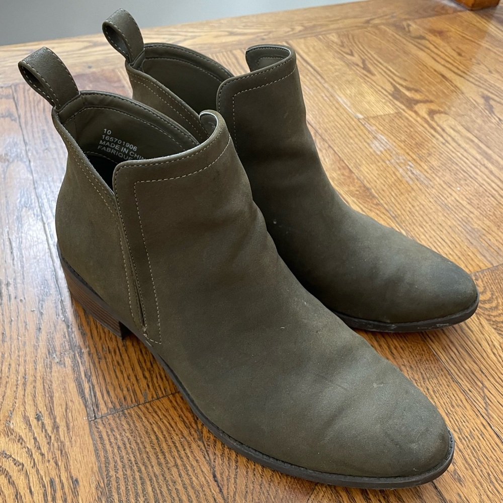 K and M green ankle boots